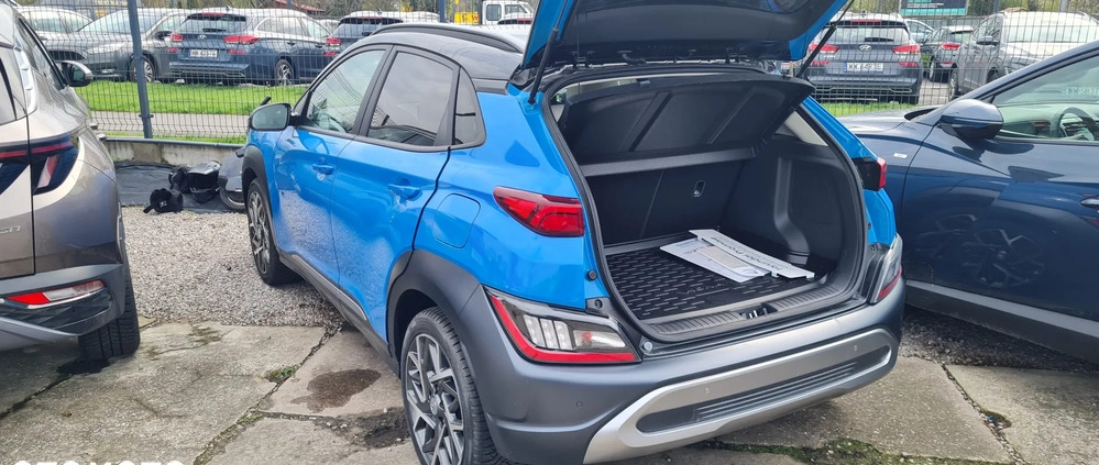 Hyundai Kona cena 99999 przebieg: 32000, rok produkcji 2021 z Warszawa małe 121